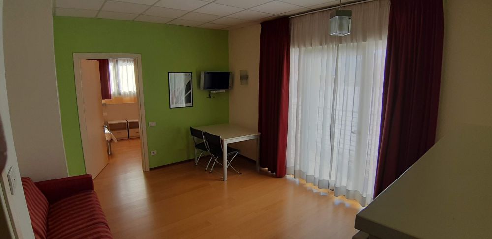 HOTEL LAGO LOSETTA - CAMERA JUNIOR SUITE SINO A 7 POSTI LETTO