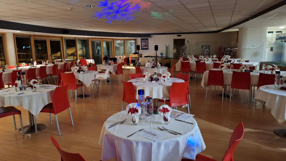 SALA RISTORANTE HOTEL LAGO LOSETTA EVENTO CAPODANNO