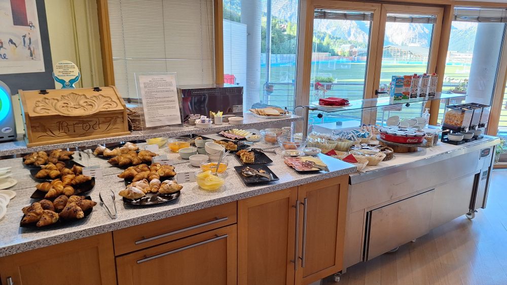 HOTEL LAGO LOSETTA - BUFFET COLAZIONI DAL DOLCE AL SALATO